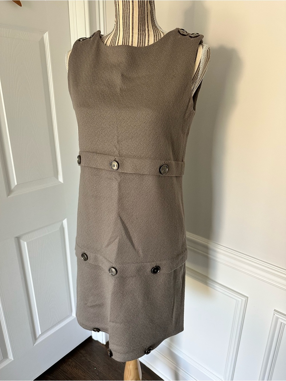SEA New York 100% Wool Dress Size 6 Silk Lined Taupe Button Detail Made USA